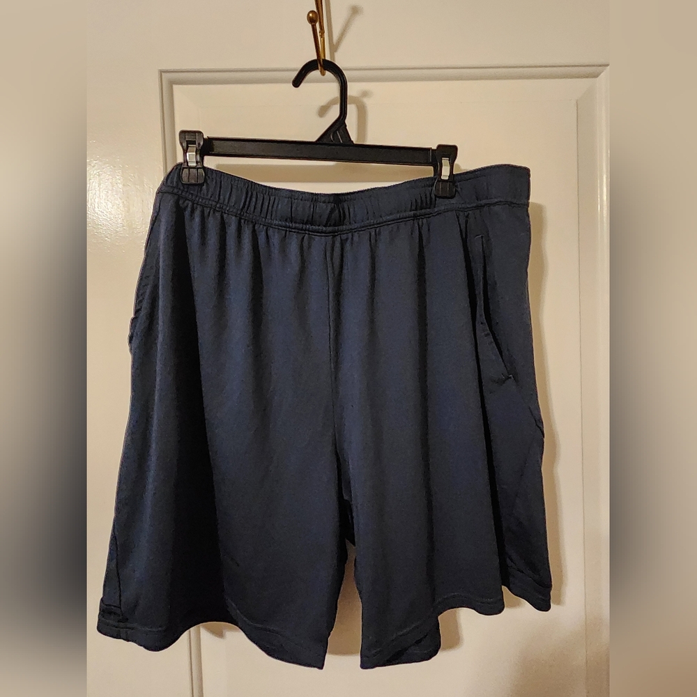 All in Motion Mens Athletic Shorts Lightweight Performance